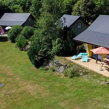Resort Chalets De L'Eau Verte