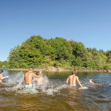 Resort Chalets De L'Eau Verte Champs-Sur-Tarentaine-Marchal